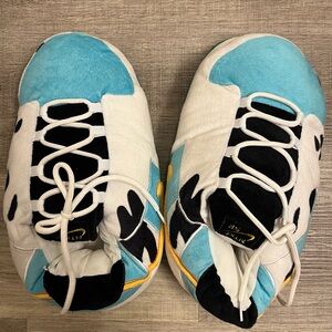 Nike Blue and White Plush Chunky Slippers